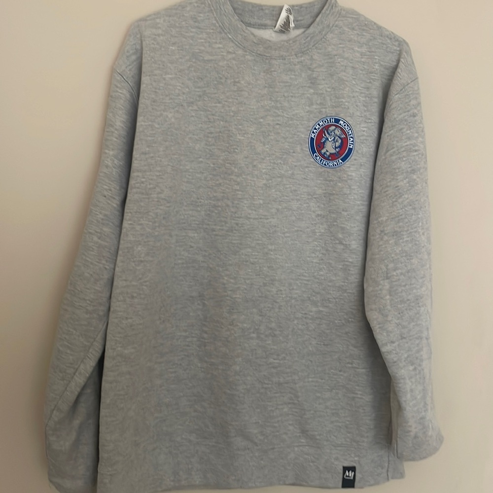 Grey vintage mammoth mountain sweatshirt